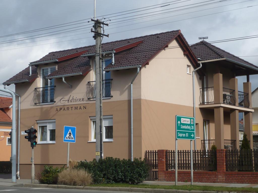 Adrienn Apartman Sárvár Dış mekan fotoğraf