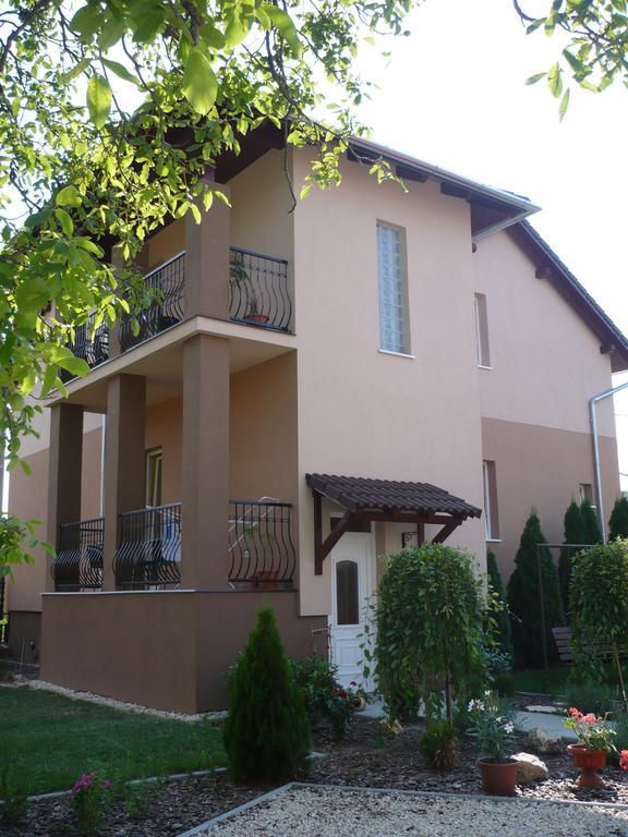 Adrienn Apartman Sárvár Dış mekan fotoğraf
